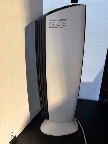 Sharper image ionic breeze - image,